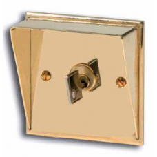 Predisposto per qualsiasi tipo di interruttore mm80x80x35